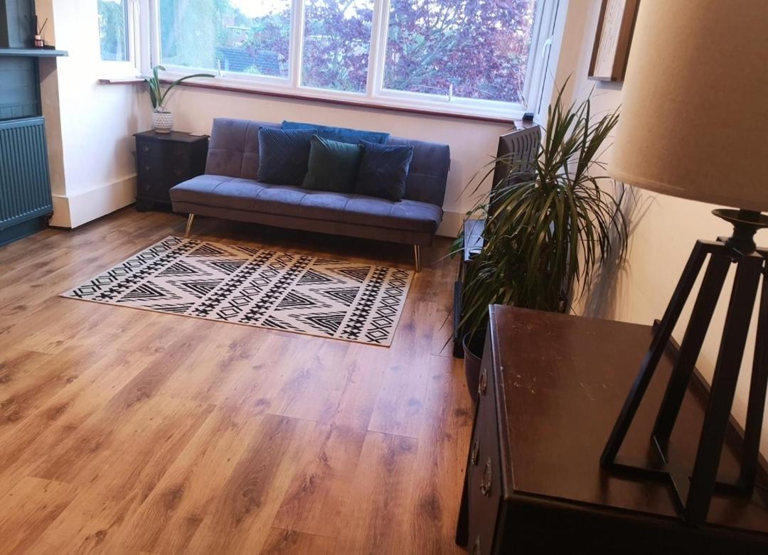 2 Bed Flat, Bounds Green, Piccadilly Line, London N11 Exterior foto